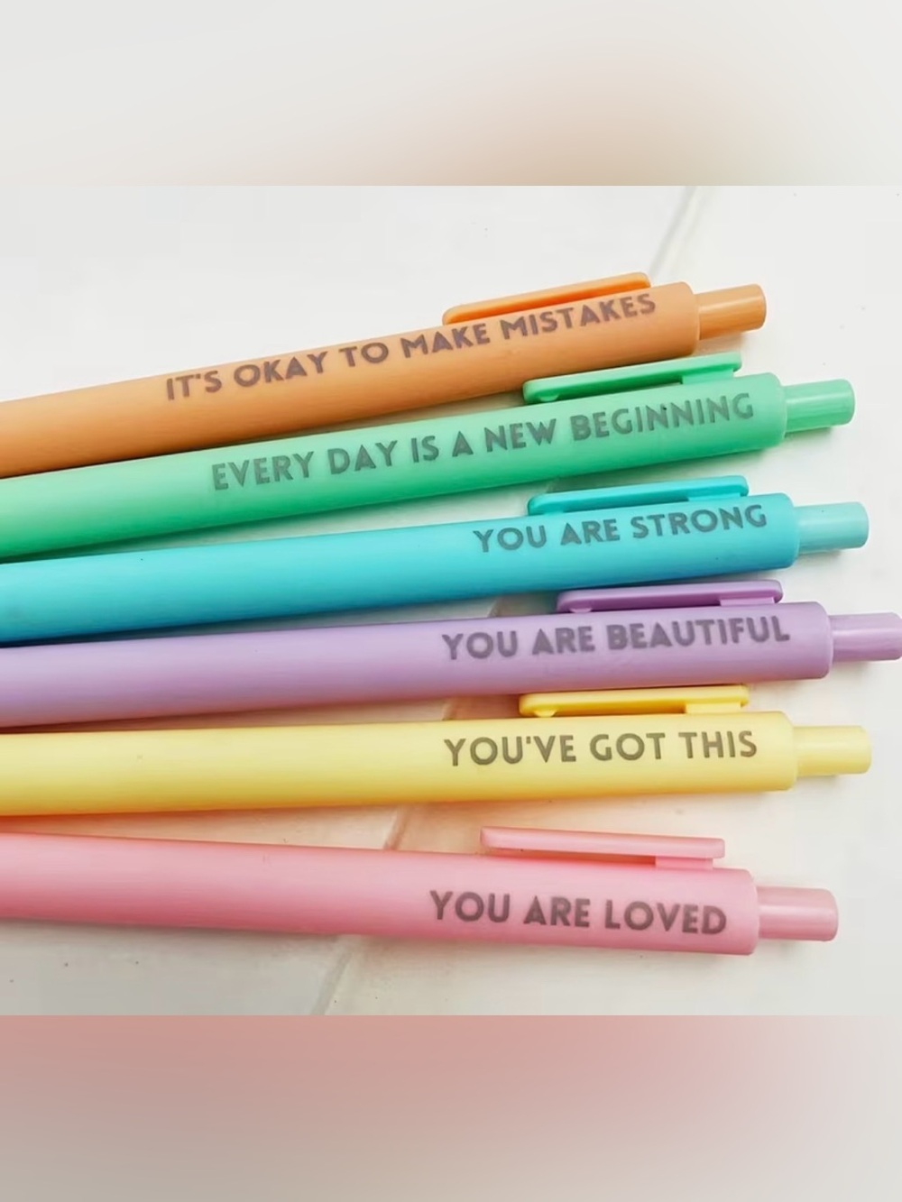 Set of 6 Pastel Motivational Ballpoint Pens
